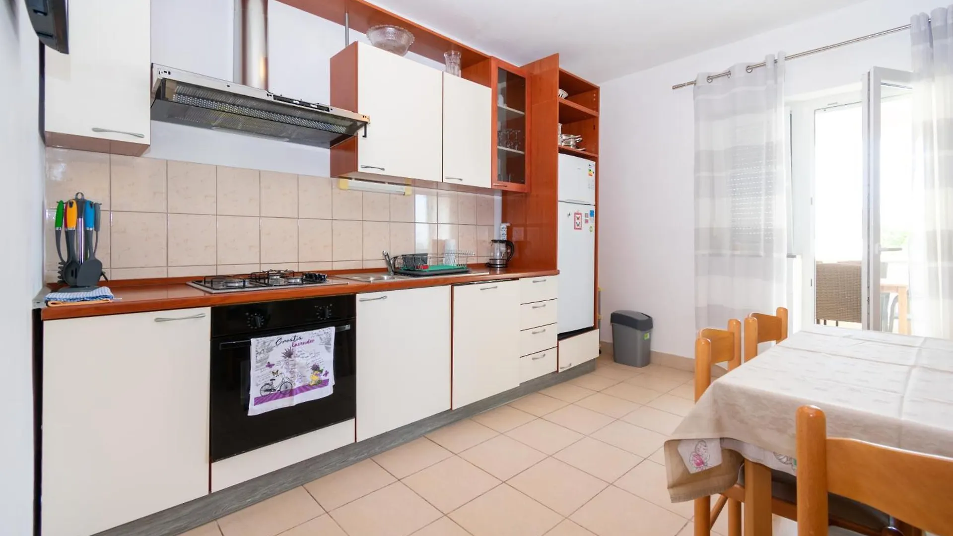 Apartments By The Sea Mandre, Pag - 4093 Kolan