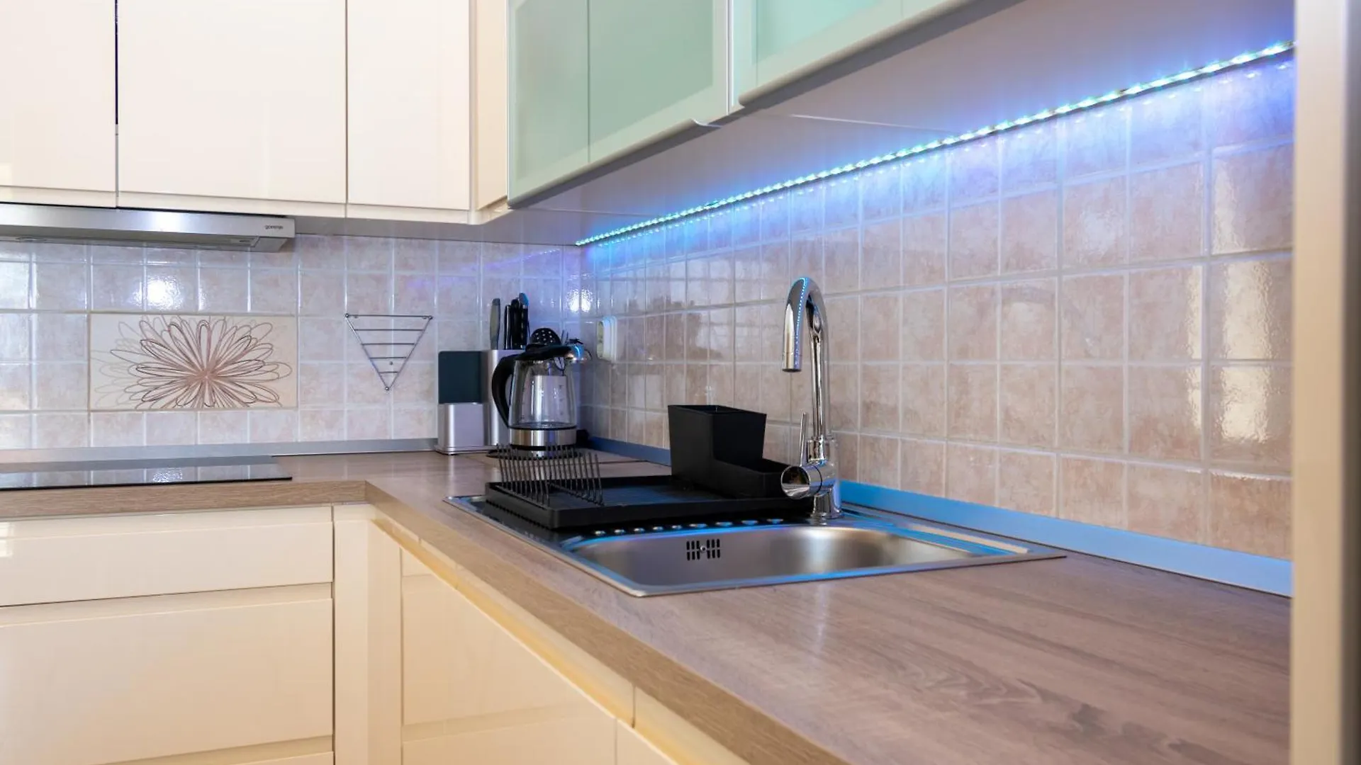 Apartments By The Sea Mandre, Pag - 4093 Kolan 0*,